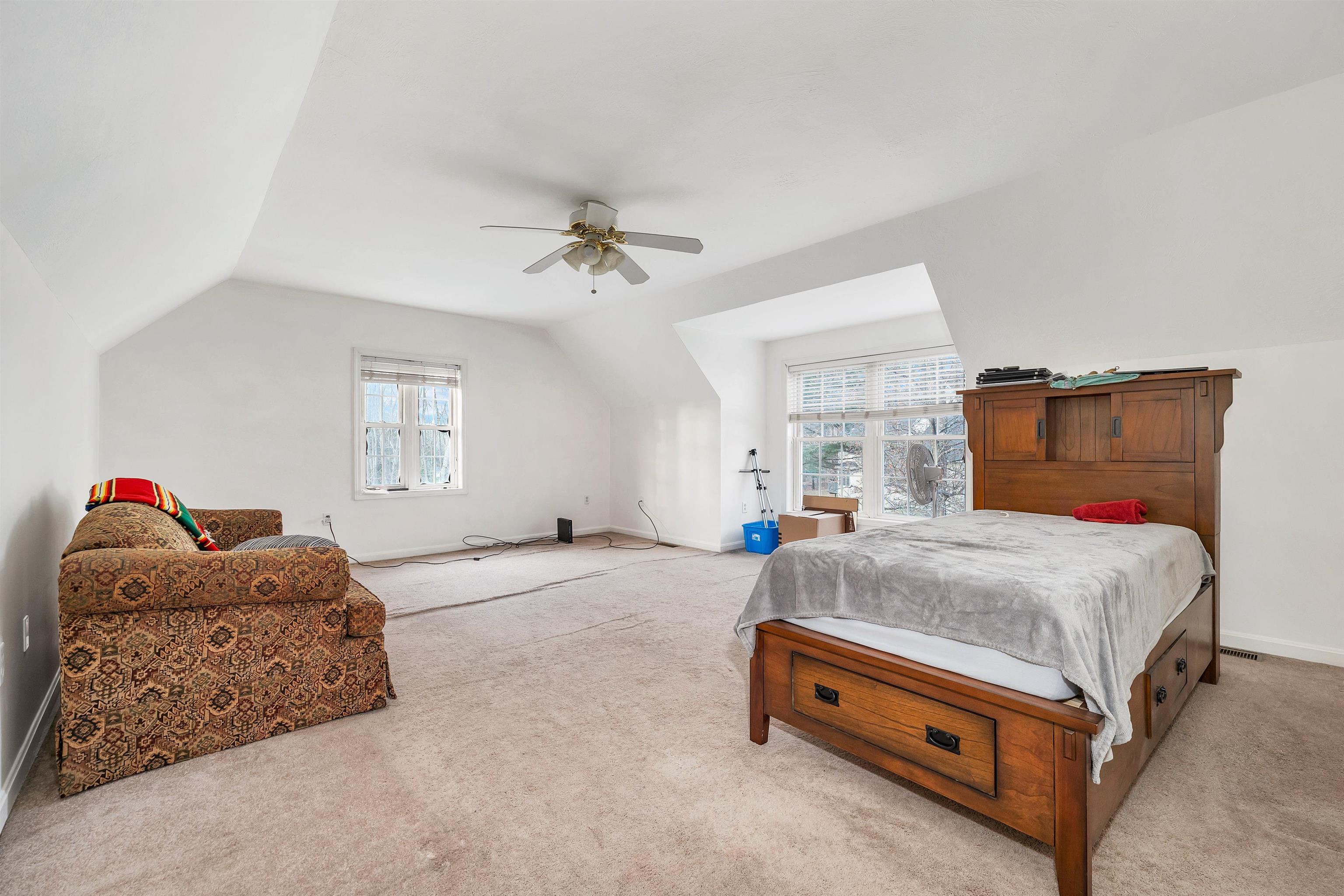 53 Barbara Lane Hudson, NH 03051 - Photo 19 of 41