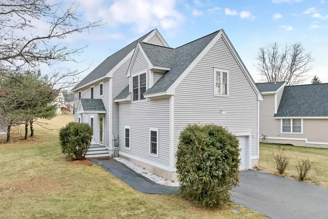 $3,400 | 53 Barbara Lane, Hudson, NH 03051