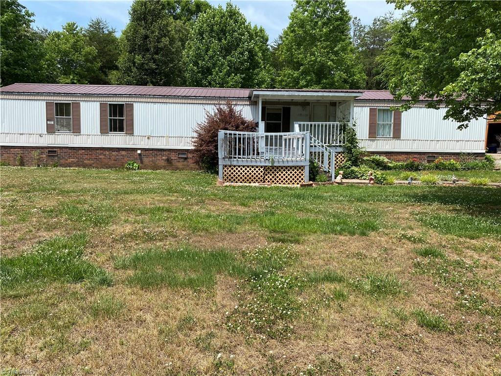 257 West Grove Road Lexington, NC 27295 - Photo 2 of 15 Gallery Image 2