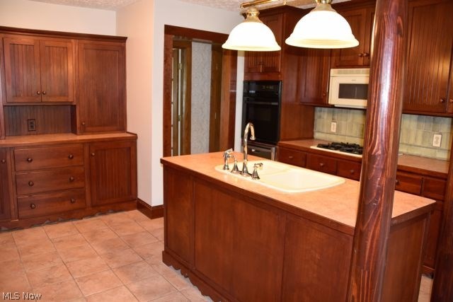 15153 Chamberlain Road Grafton, OH 44044 - Photo 3 of 14 Gallery Image 3