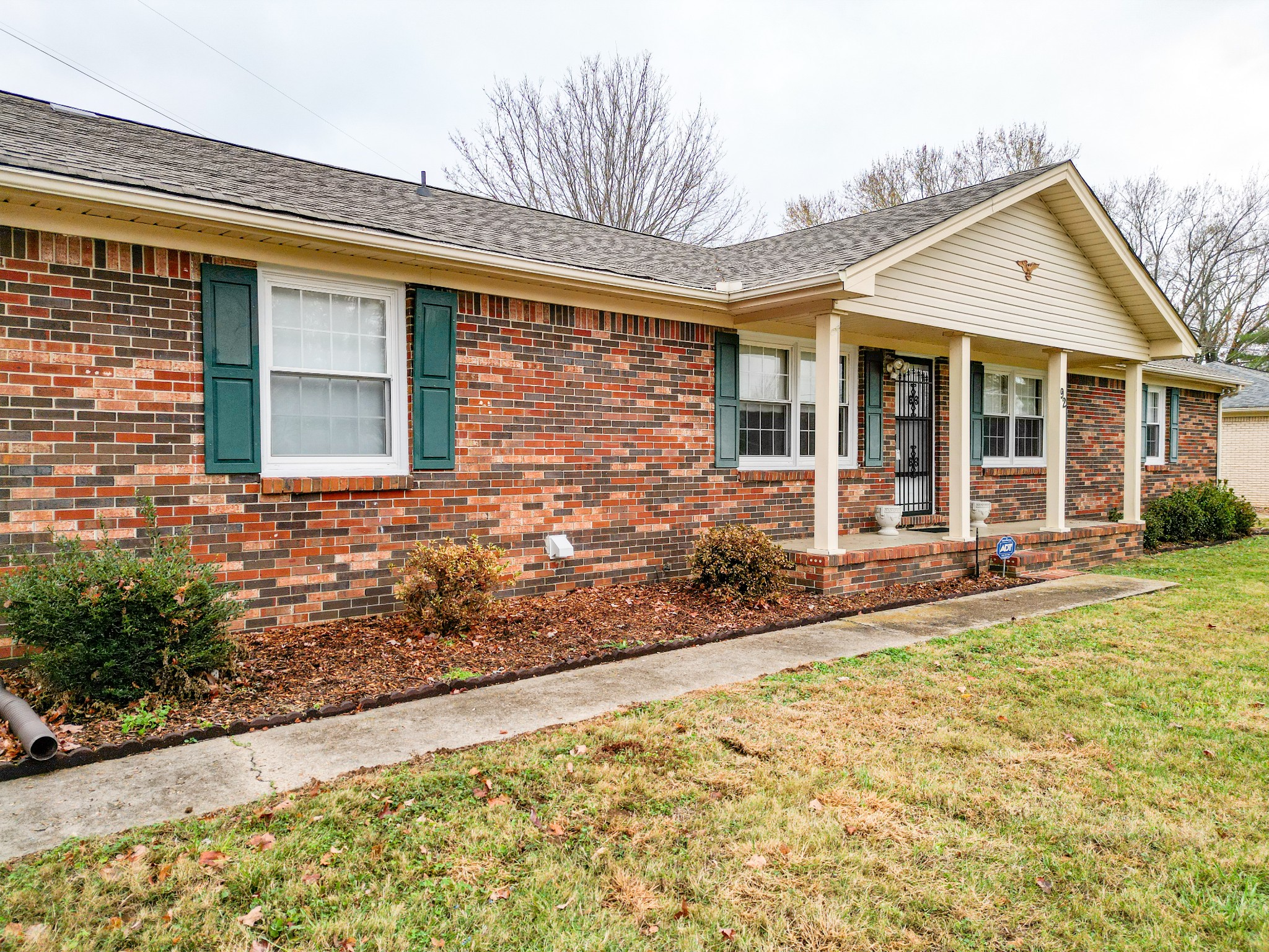 92 Hampton Road Columbia, TN 38401 - Photo 3 of 47 Gallery Image 3