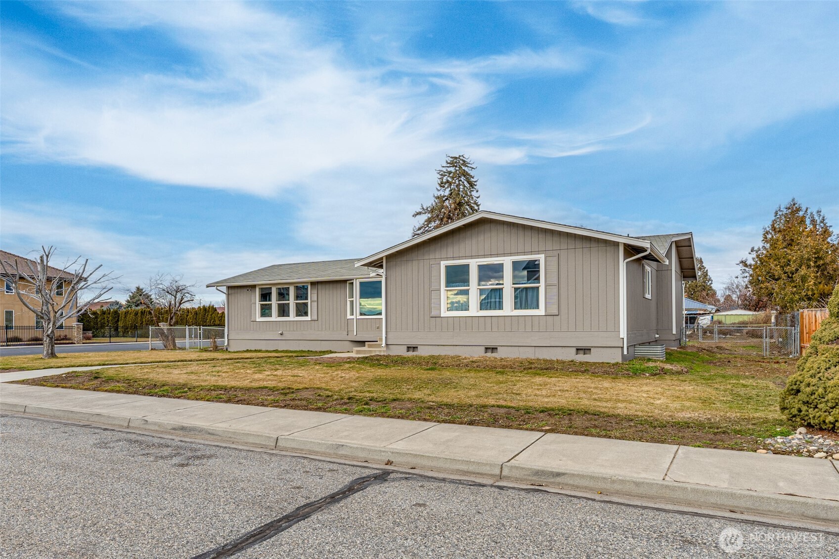 227 O Street Southwest Quincy, WA 98848 - Photo 25 of 30 a view of a house with a swimming pool