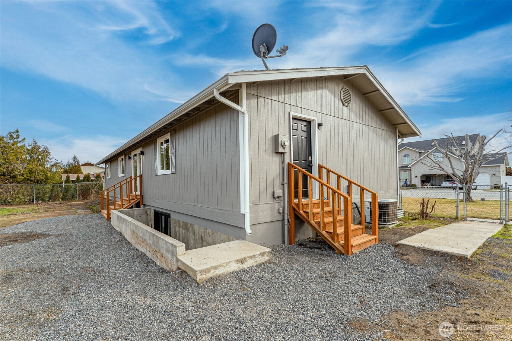 227 O Street Southwest Quincy, WA 98848 - Photo 27 of 30 a view of an house with a yard