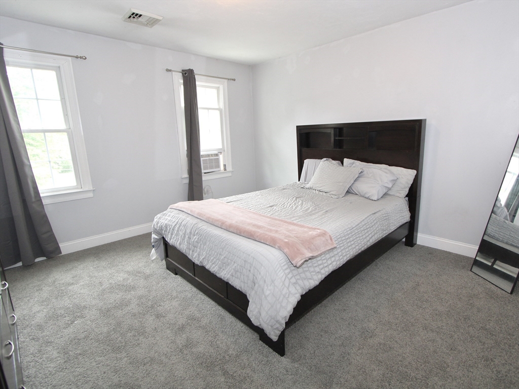 7 Chevy Chase Road Worcester, MA 01606 - Photo 14 of 21
