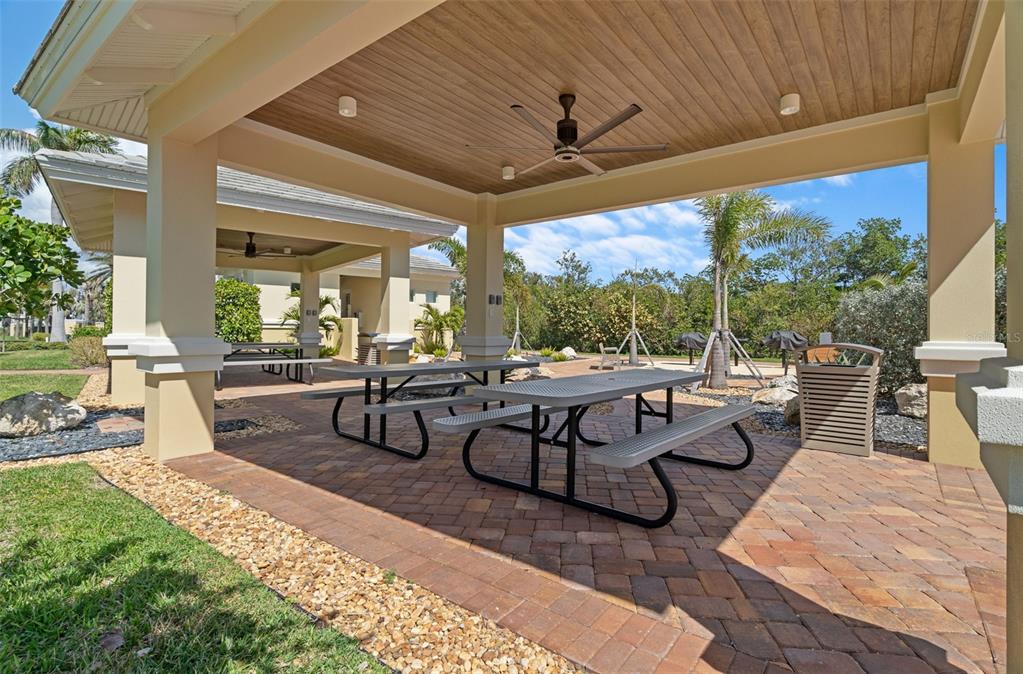 650 Collany Road, Unit 405 St. Petersburg, FL 33715 - Photo 42 of 50