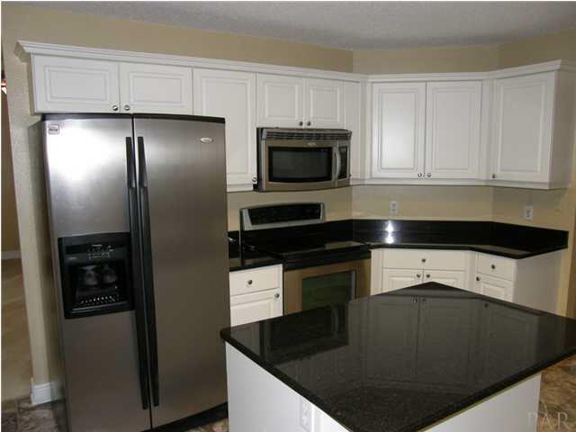 3021 Red Fern Road Cantonment, FL 32533 - Photo 3 of 17 Gallery Image 3