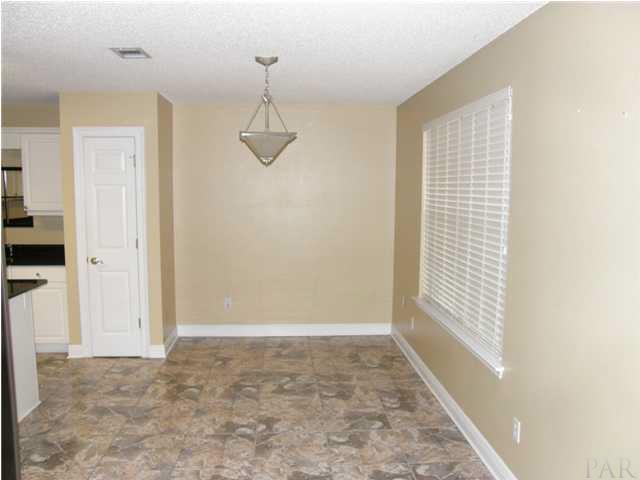 3021 Red Fern Road Cantonment, FL 32533 - Photo 6 of 17 Gallery Image 6