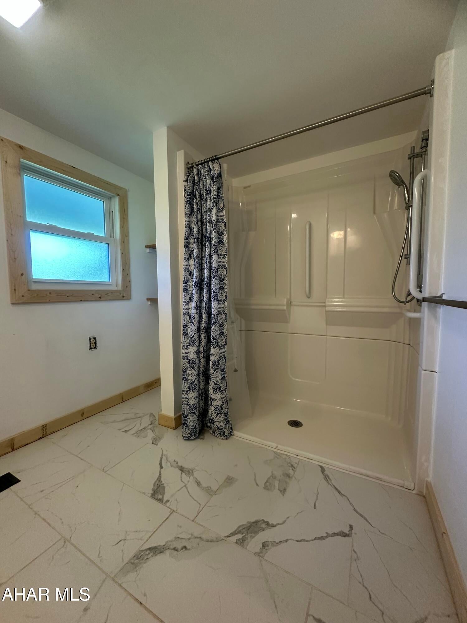 8593 Raystown Road Saxton, PA 16678 - Photo 18 of 35 Gallery Image 18