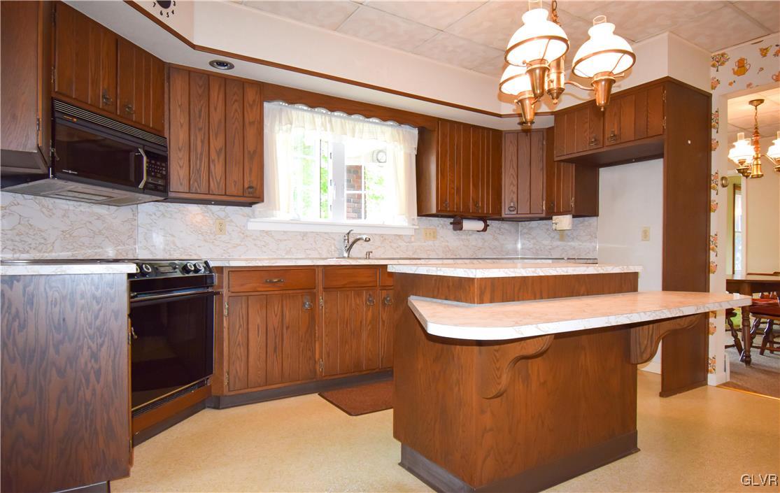 1345 Valley Road Tamaqua, PA 18252 - Photo 11 of 44 Gallery Image 11