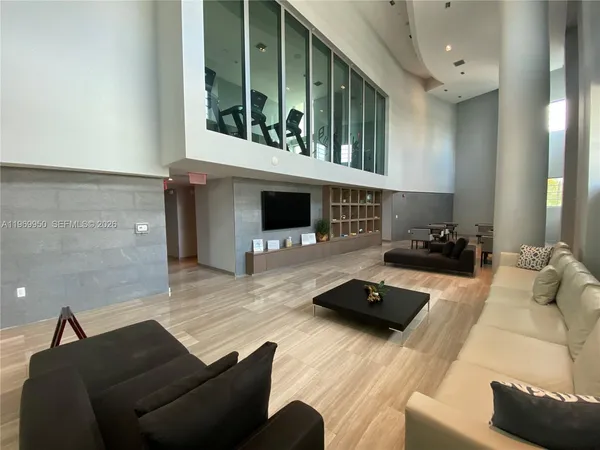 $4,500 | 6620 Indian Creek Drive, Unit 416, Miami Beach, FL 33141
