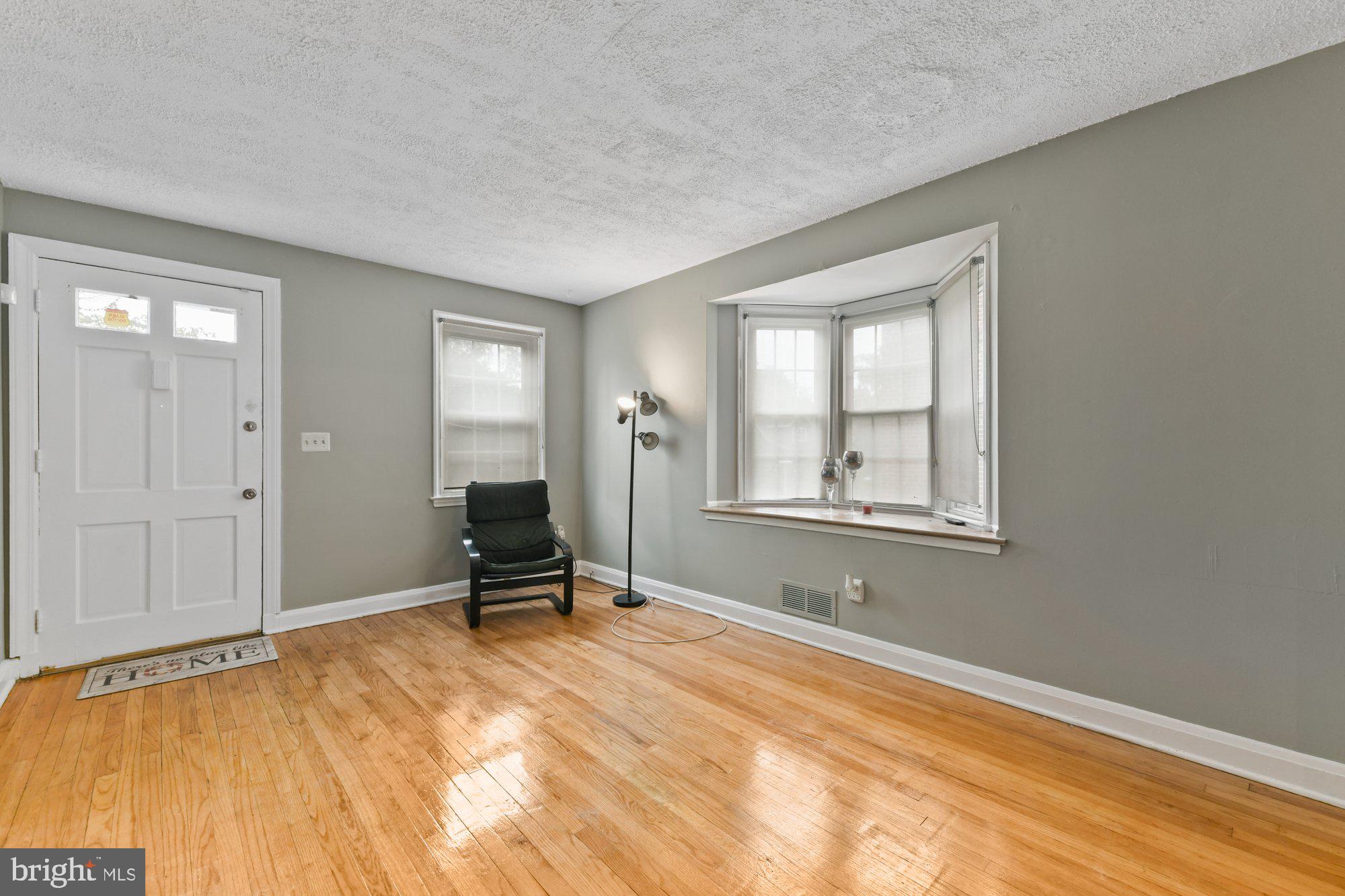 323 Radnor Road Baltimore, MD 21212 - Photo 8 of 39 Gallery Image 8