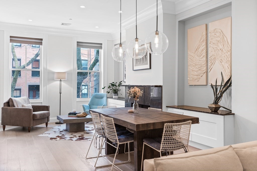 192 West Springfield Street, Unit 1 Boston, MA 02118 - Photo 6 of 26 a view of a livingroom with furniture and window