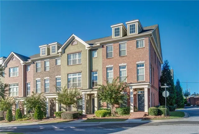 $3,100 | 10711 Weir Way, Alpharetta, GA 30022
