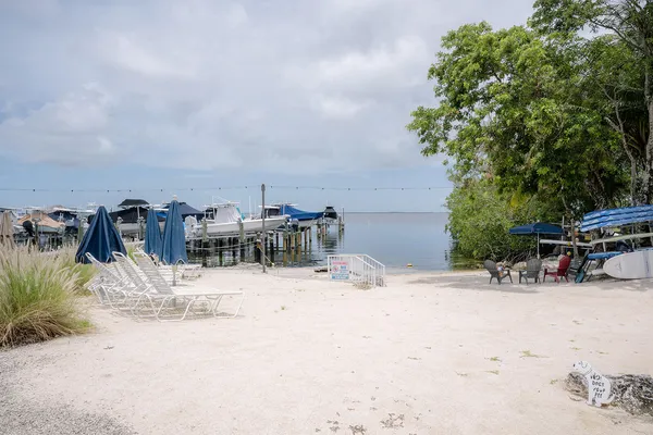 $819,900 | 104350 Overseas Highway, Unit B403 & BOAT SLIP #11, Key Largo, FL 33037