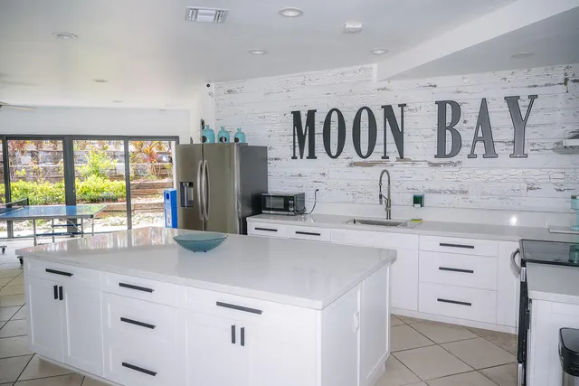 $819,900 | 104350 Overseas Highway, Unit B403 & BOAT SLIP #11, Key Largo, FL 33037