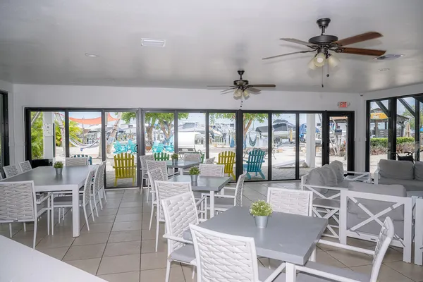 $819,900 | 104350 Overseas Highway, Unit B403 & BOAT SLIP #11, Key Largo, FL 33037