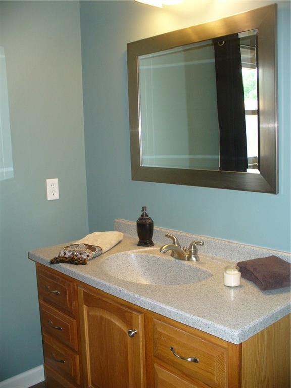 823 Boulder Road Indianapolis, IN 46217 - Photo 27 of 41 Gallery Image 27