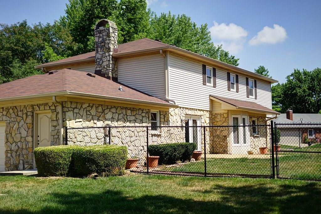 823 Boulder Road Indianapolis, IN 46217 - Photo 6 of 41 Gallery Image 6