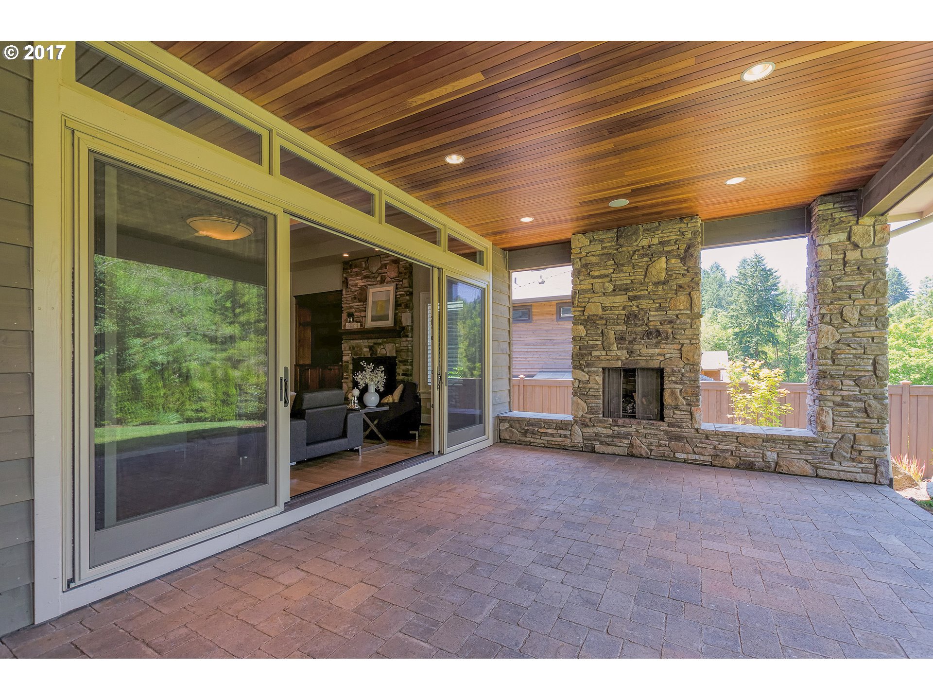13612 Goodall Road Lake Oswego, OR 97034 - Photo 20 of 26 Gallery Image 20
