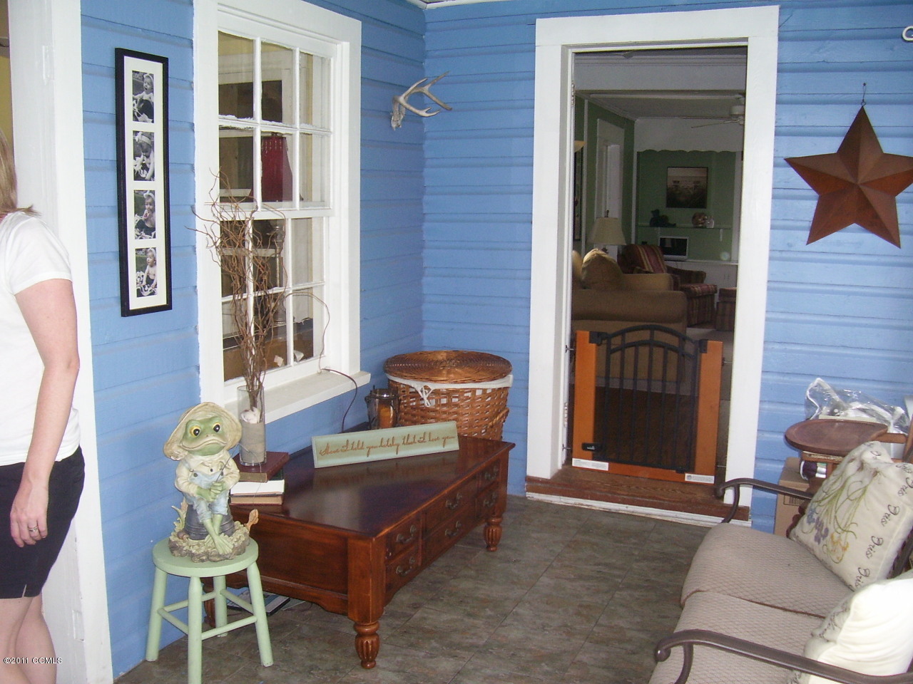 888 Queens Creek Road Hubert, NC 28539 - Photo 7 of 19 Utility Room/Sunroom