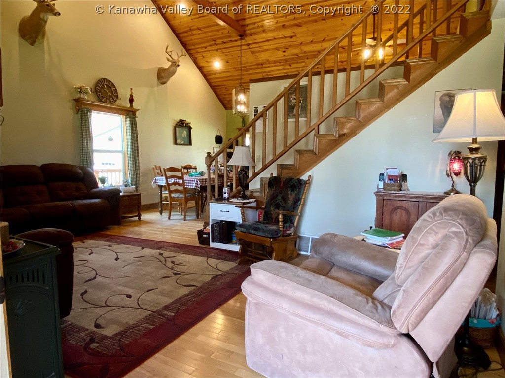 2835 Poca River Road Charleston, WV 25320 - Photo 2 of 50 Gallery Image 2
