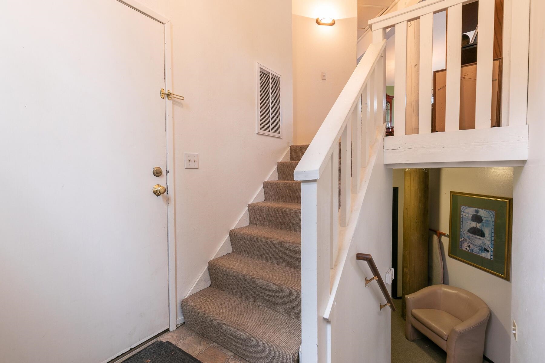 15494 Donner Pass Road, Unit 13 Truckee, CA 96161 - Photo 7 of 21 Gallery Image 7