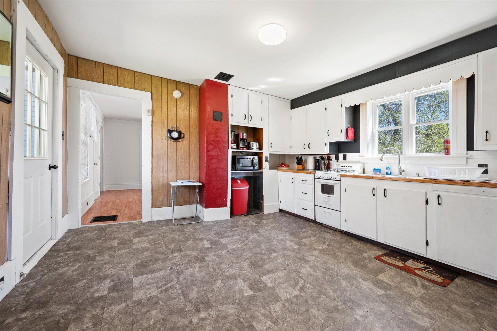 372 Rays Point Road Milbridge, ME 04658 - Photo 26 of 47 26-Kitchen