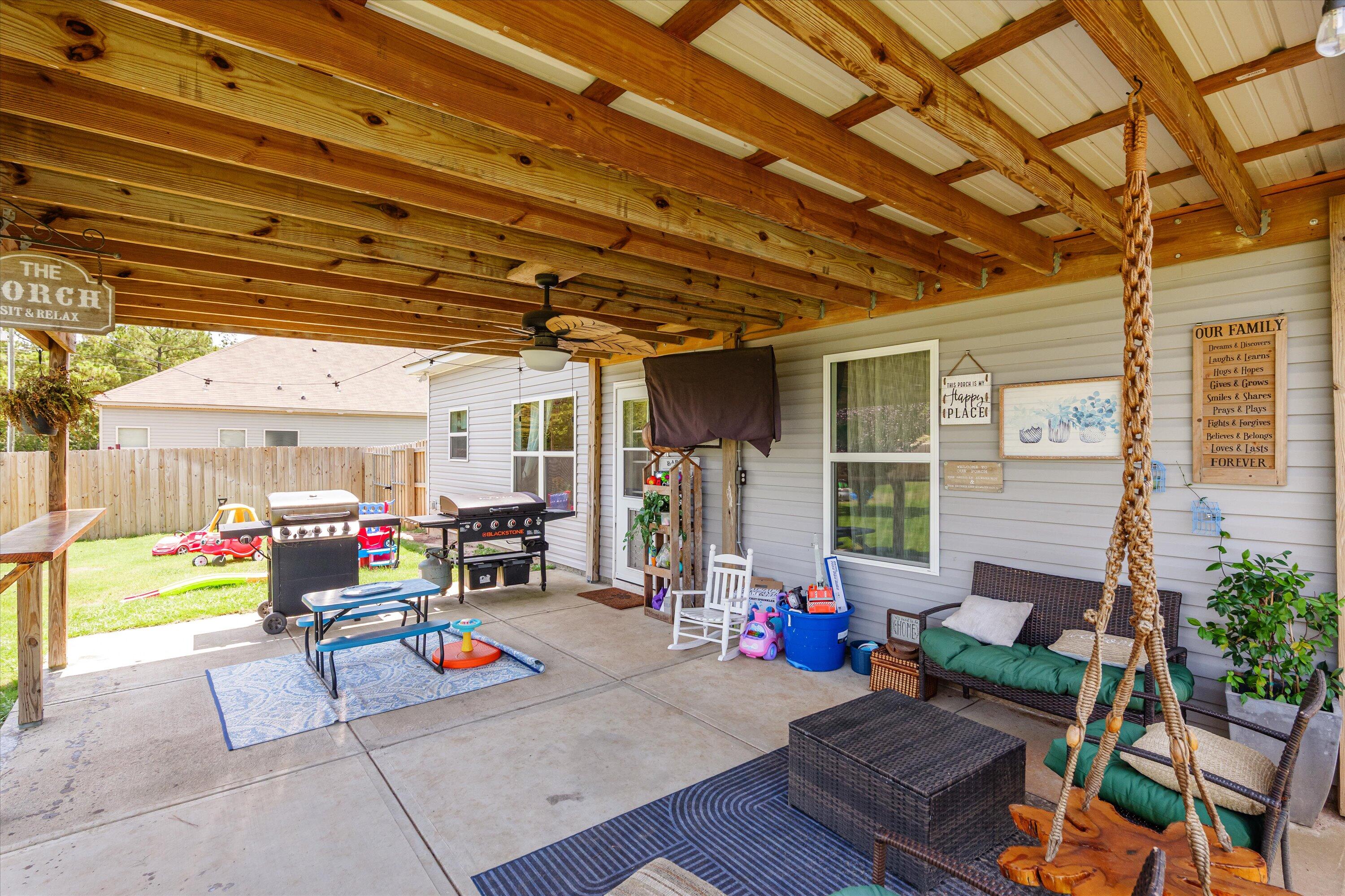 125 Macedonia Road North Augusta, SC 29860 - Photo 23 of 41 Covered Patio