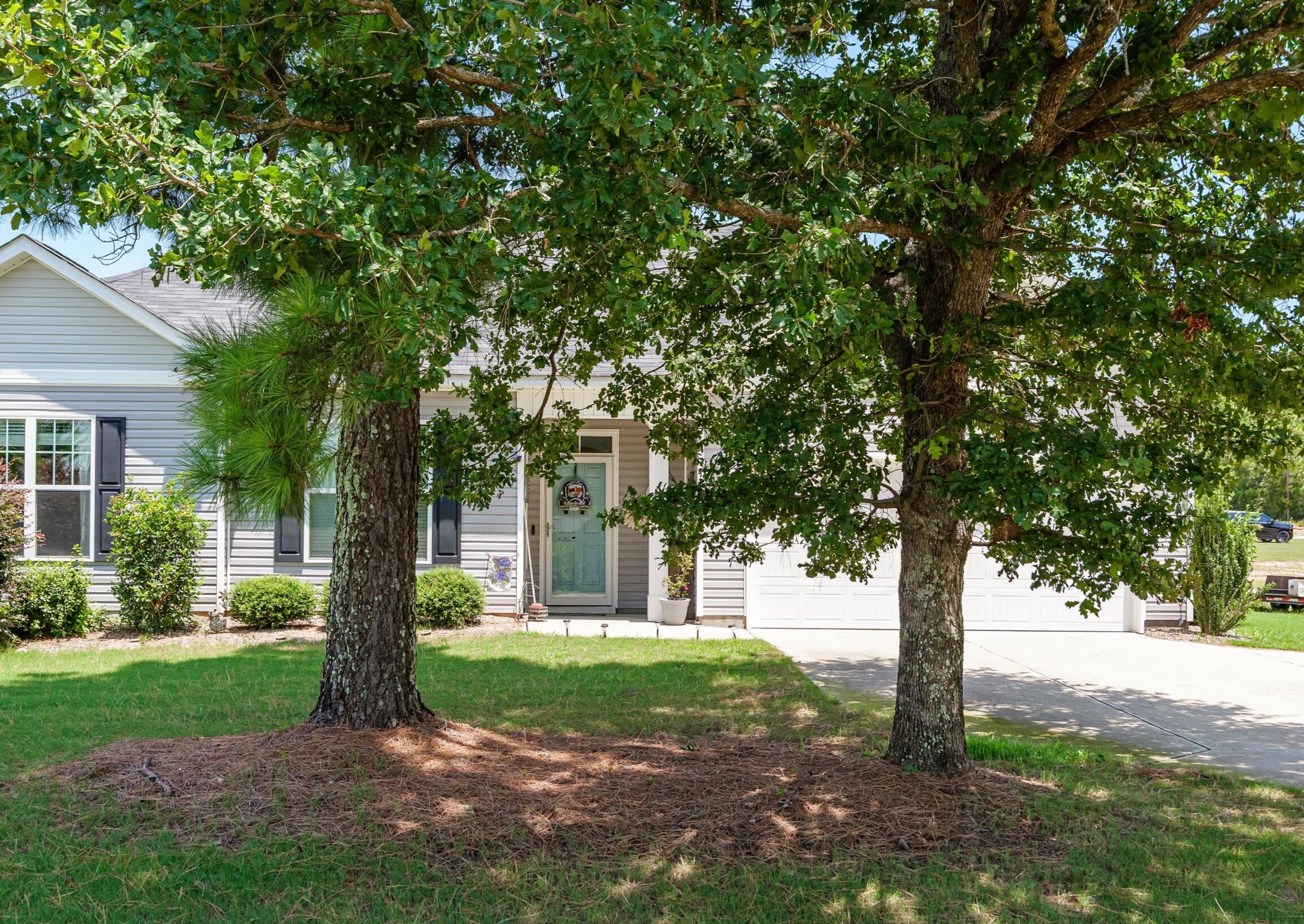 125 Macedonia Road North Augusta, SC 29860 - Photo 2 of 41 Front Porch