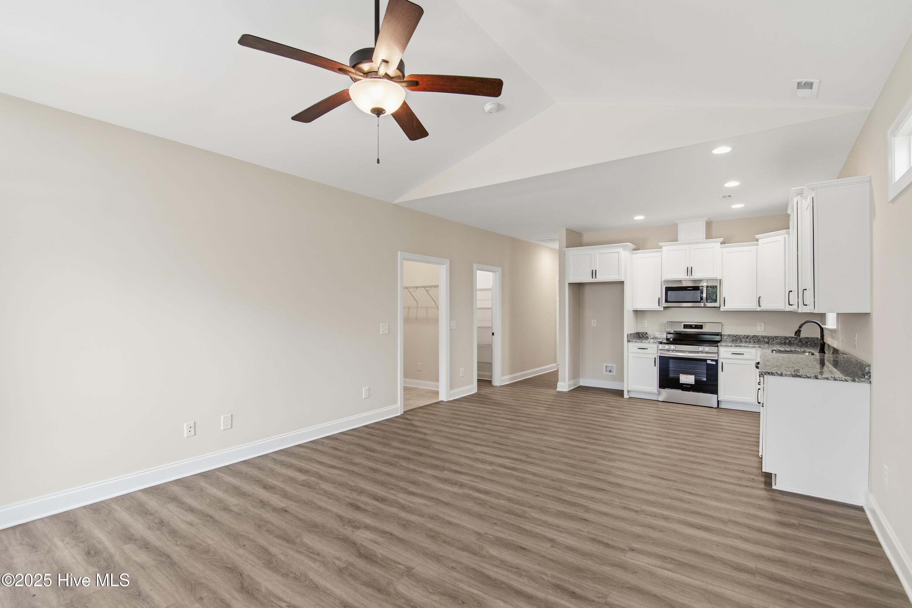 253 Sycamore Road Southport, NC 28461 - Photo 17 of 62 253SycamoreRd - 17