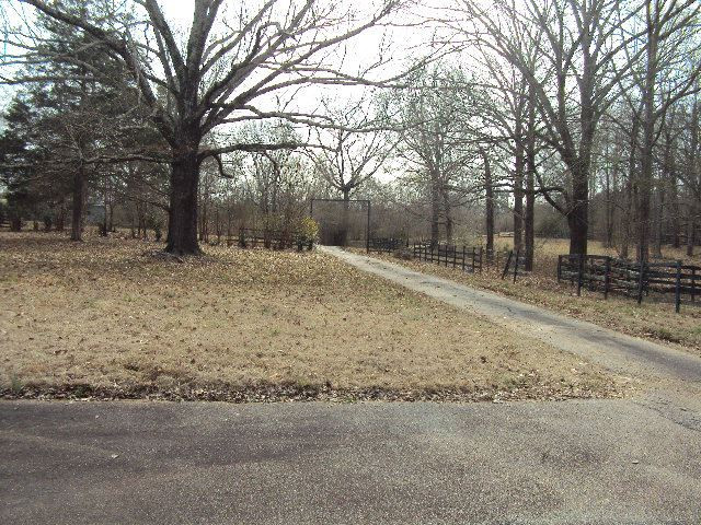 1333 Airport Road Raymond, MS 39154 - Photo 8 of 14 Photo 8