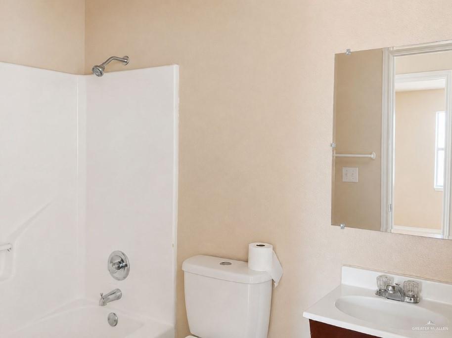 175 North Old El Sauz Road Rio Grande City, TX 78582 - Photo 7 of 13 Gallery Image 7