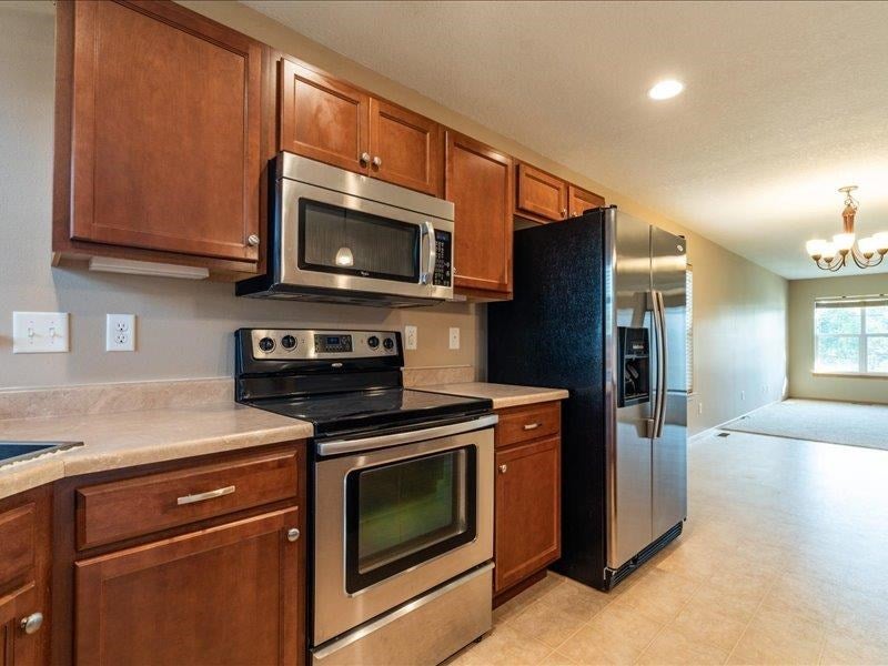 6045 Ridgewood Meadows Lane Northeast Cedar Rapids, IA 52411 - Photo 7 of 26 Gallery Image 7