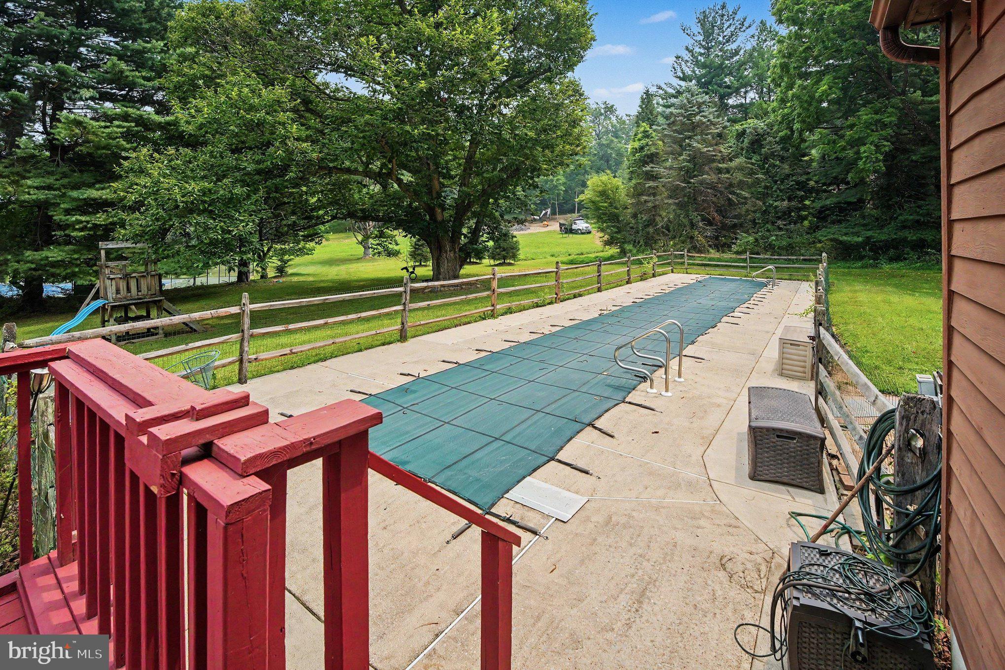 444 Valleybrook Road Media, PA 19063 - Photo 29 of 46 Lab Pool