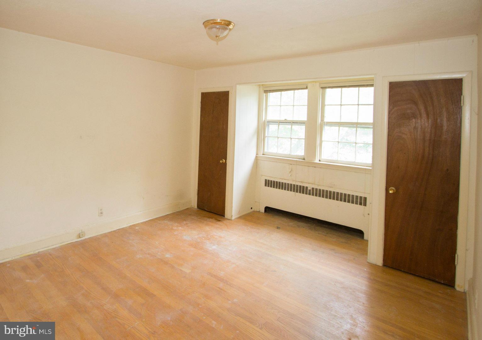 205 Dumbarton Road Baltimore, MD 21212 - Photo 5 of 15 Bedroom #1