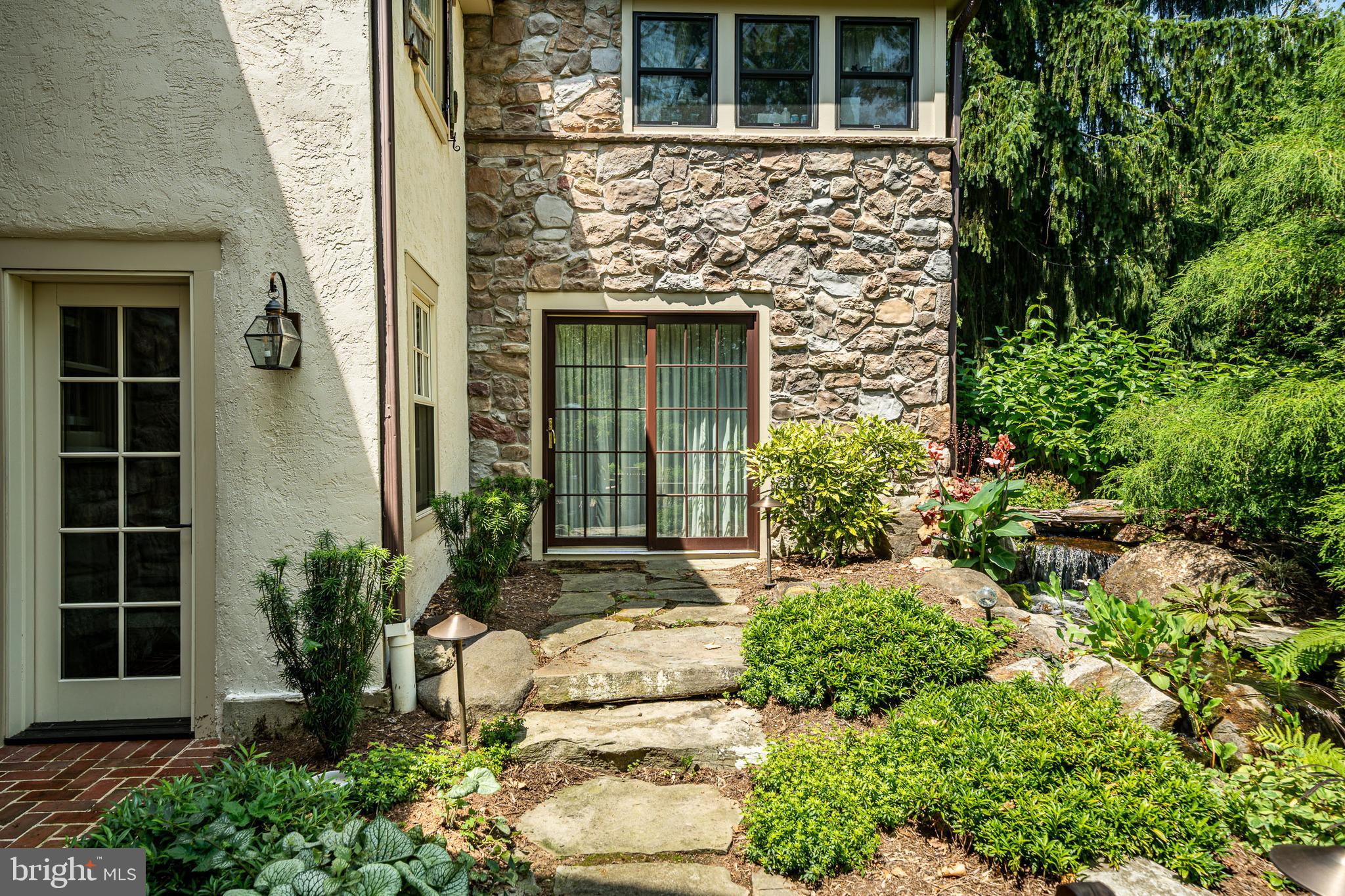 623 Sugartown Road Malvern, PA 19355 - Photo 14 of 35