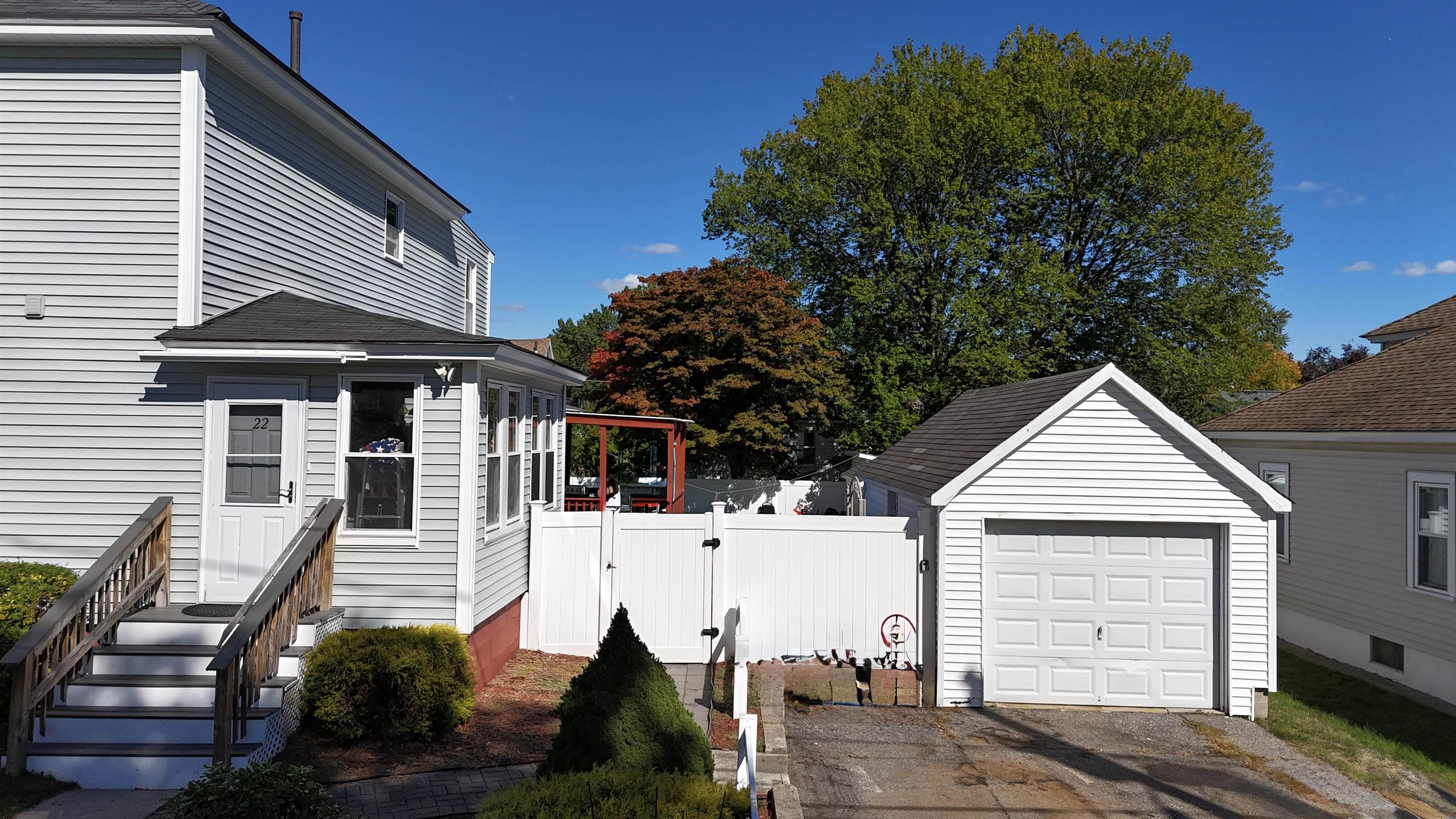 22 New Dunstable Road Nashua, NH 03060 - Photo 4 of 32 Gallery Image 4