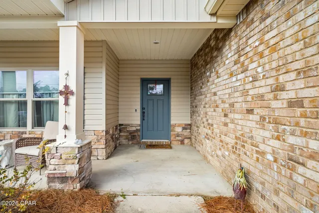 $419,900 | 215 Skunk Valley Road, Southport, FL 32409