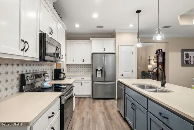 $419,900 | 215 Skunk Valley Road, Southport, FL 32409