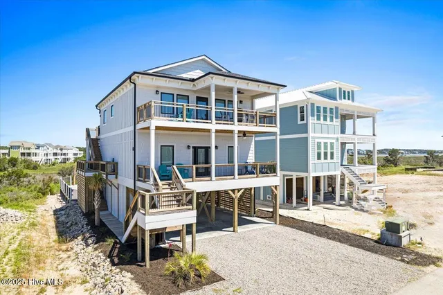 $2,225,000 | 25 Grand Vw Drive, Ocean Isle Beach, NC 28469