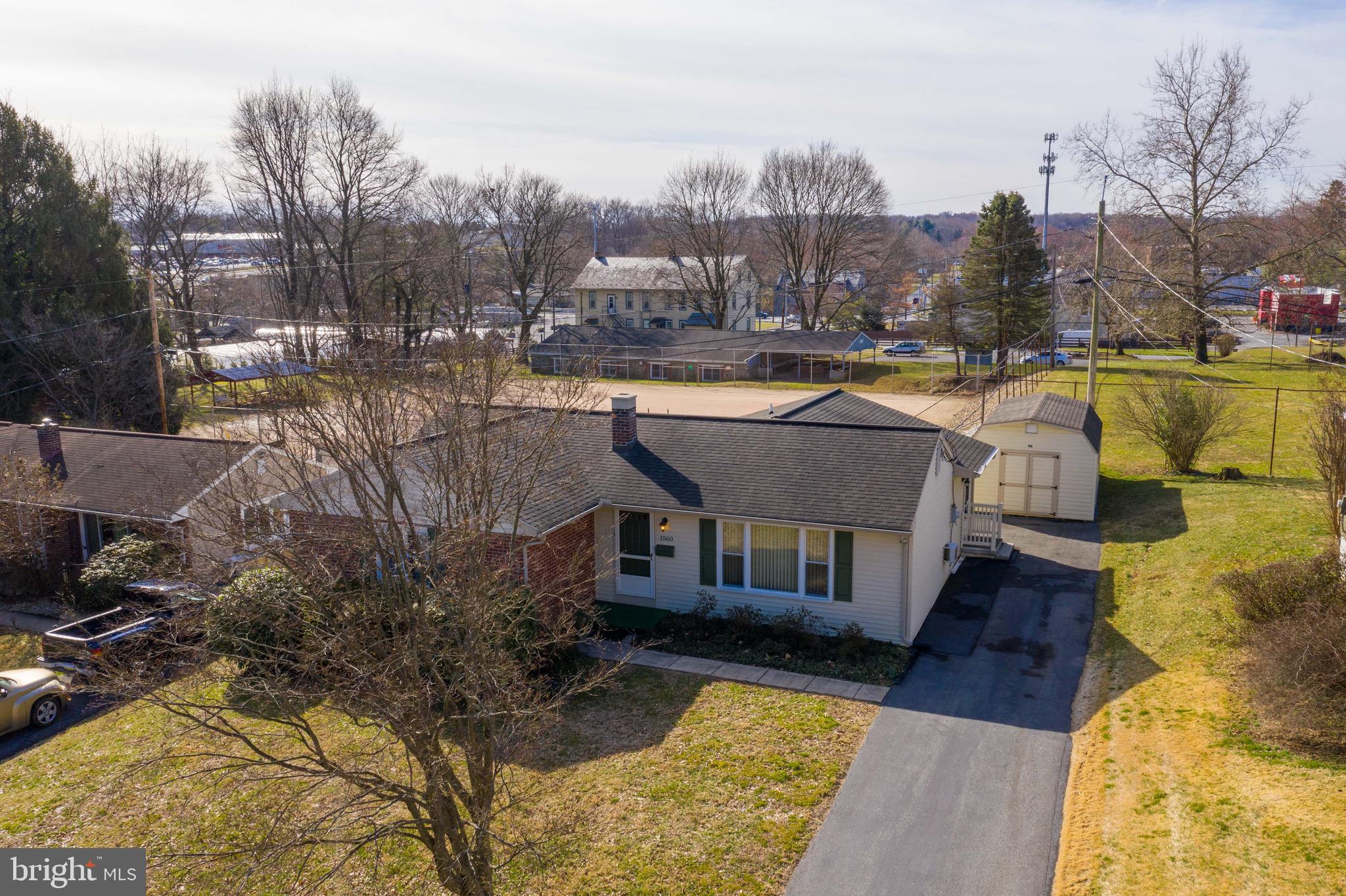 1560 Ridgeview Avenue Lancaster, PA 17603 - Photo 24 of 31 Gallery Image 24