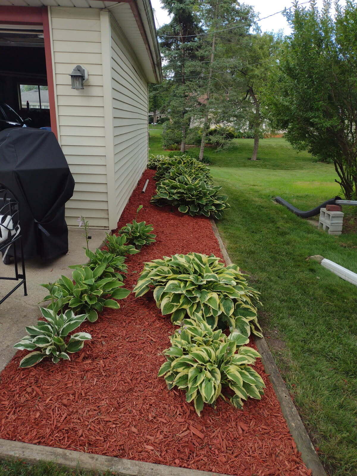 7650 North Delta Place Milwaukee, WI 53223 - Photo 30 of 32 Summer Side 3