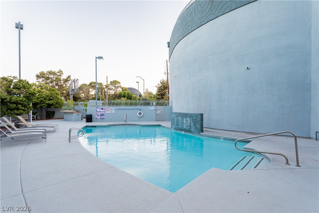 360 East Desert Inn Road, Unit 1502 Las Vegas, NV 89109 - Photo 48 of 53