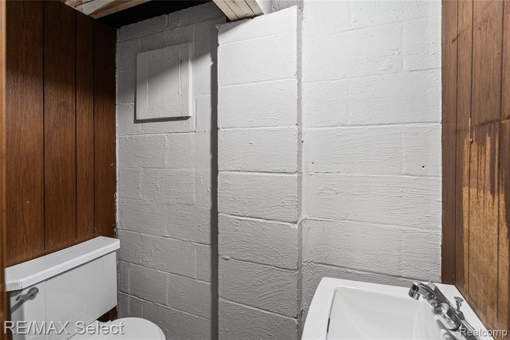 4305 Pengelly Road Flint, MI 48507 - Photo 35 of 36