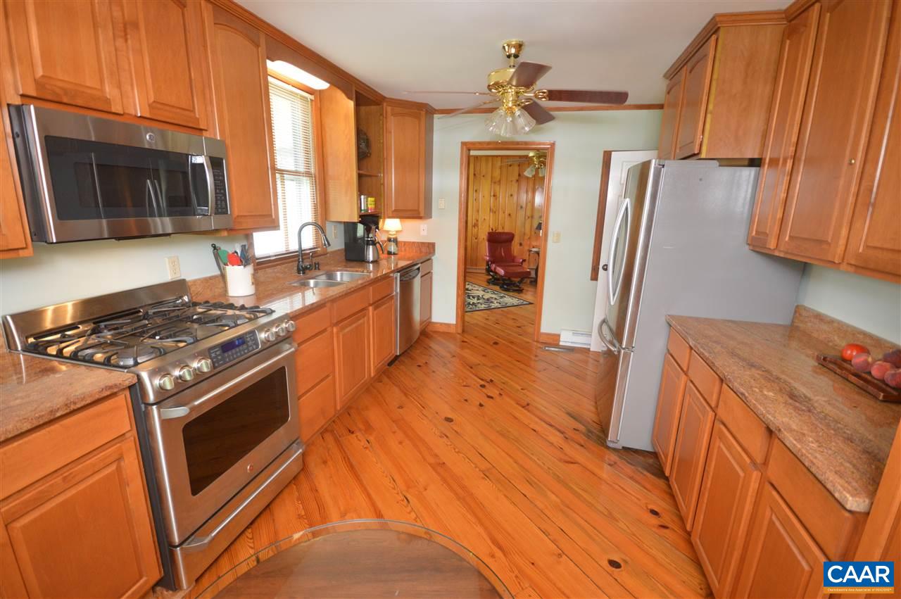 8616 Dyke Road Dyke, VA 22935 - Photo 9 of 50 Gallery Image 9