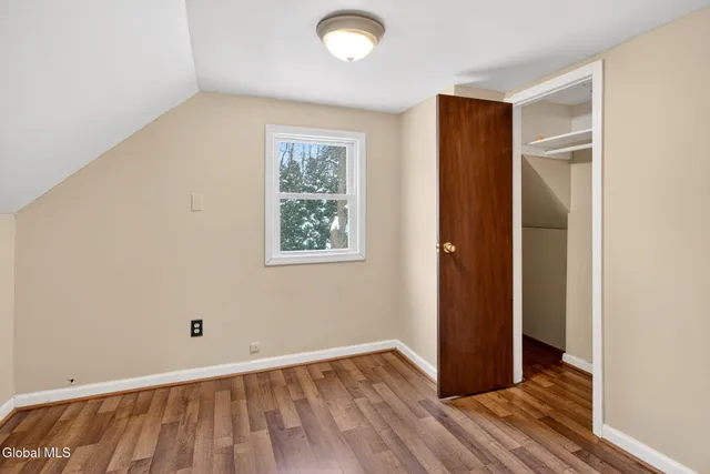 $329,900 | 10 Katherine Terrace, Clifton Park, NY 12065