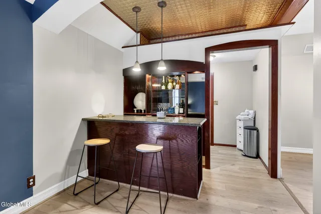 $329,900 | 10 Katherine Terrace, Clifton Park, NY 12065