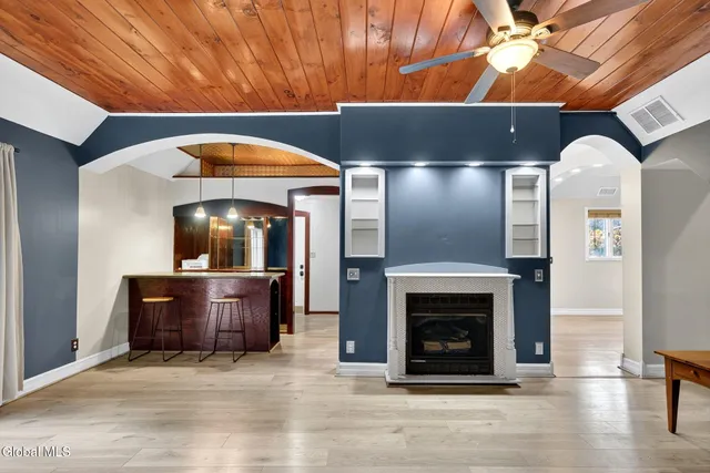 $339,900 | 10 Katherine Terrace, Clifton Park, NY 12065