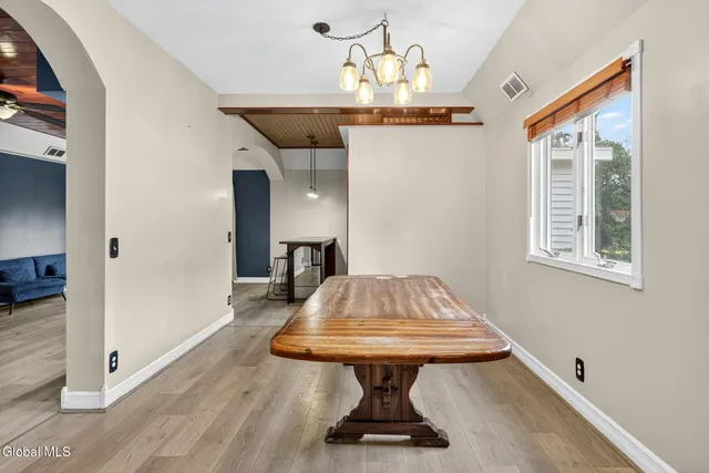 $339,900 | 10 Katherine Terrace, Clifton Park, NY 12065