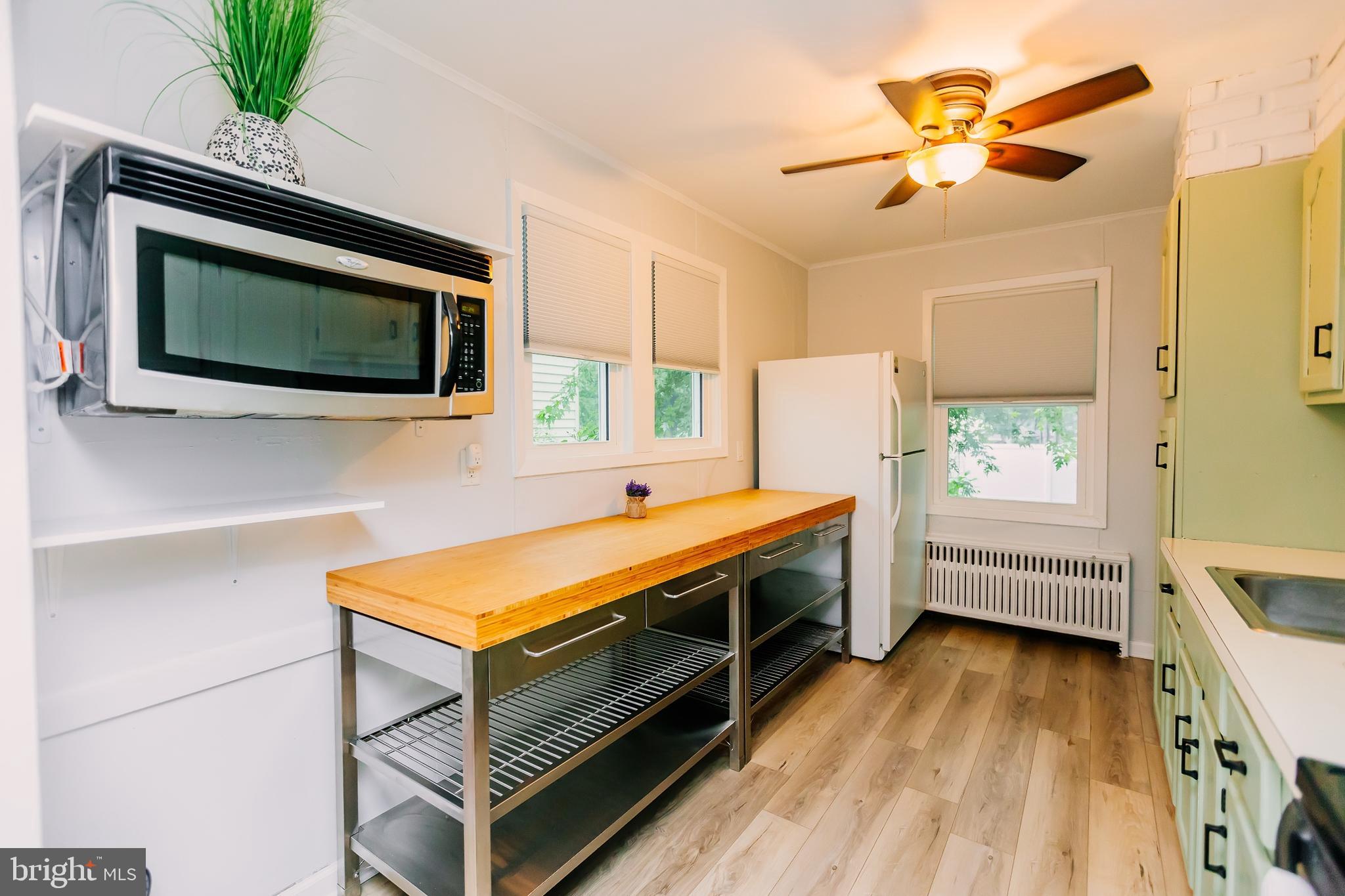 535 Durham Road Langhorne, PA 19047 - Photo 12 of 46 Butcher Block Shelving